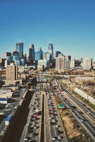 Minneapolis Skyline - Vegan Restaurants in Minneapolis Article