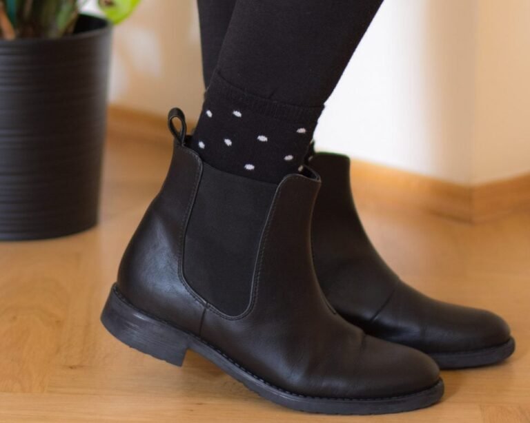 will's vegan shoes - chelsea boots