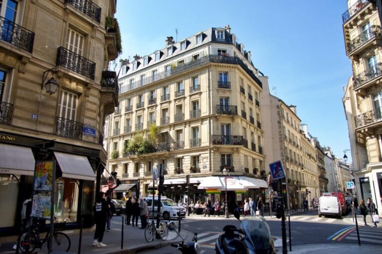 Vegan Shopping in Paris - Le Marais