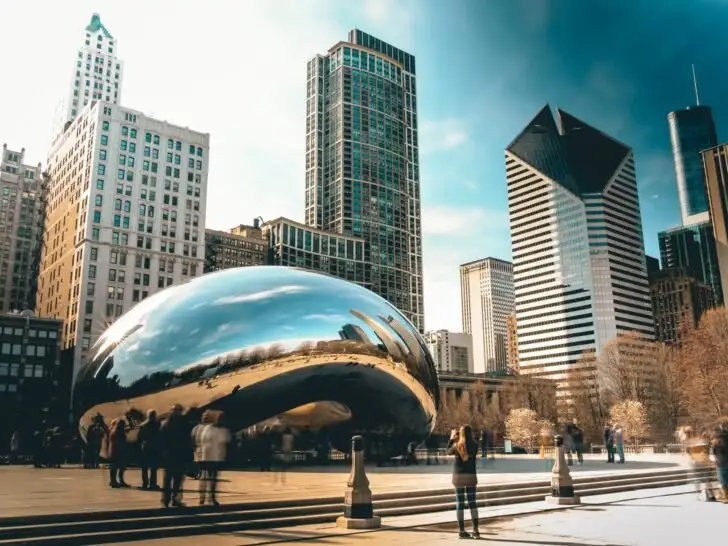Chicago's Cloud Gate - Vegan Restaurants Chicago Guide