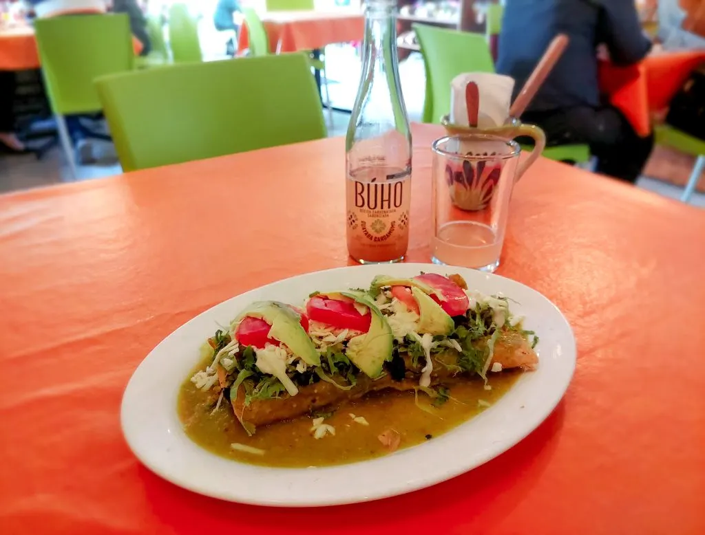 Mexico City Vegan - Veggicano Vegan Restaurant - vegan flautas