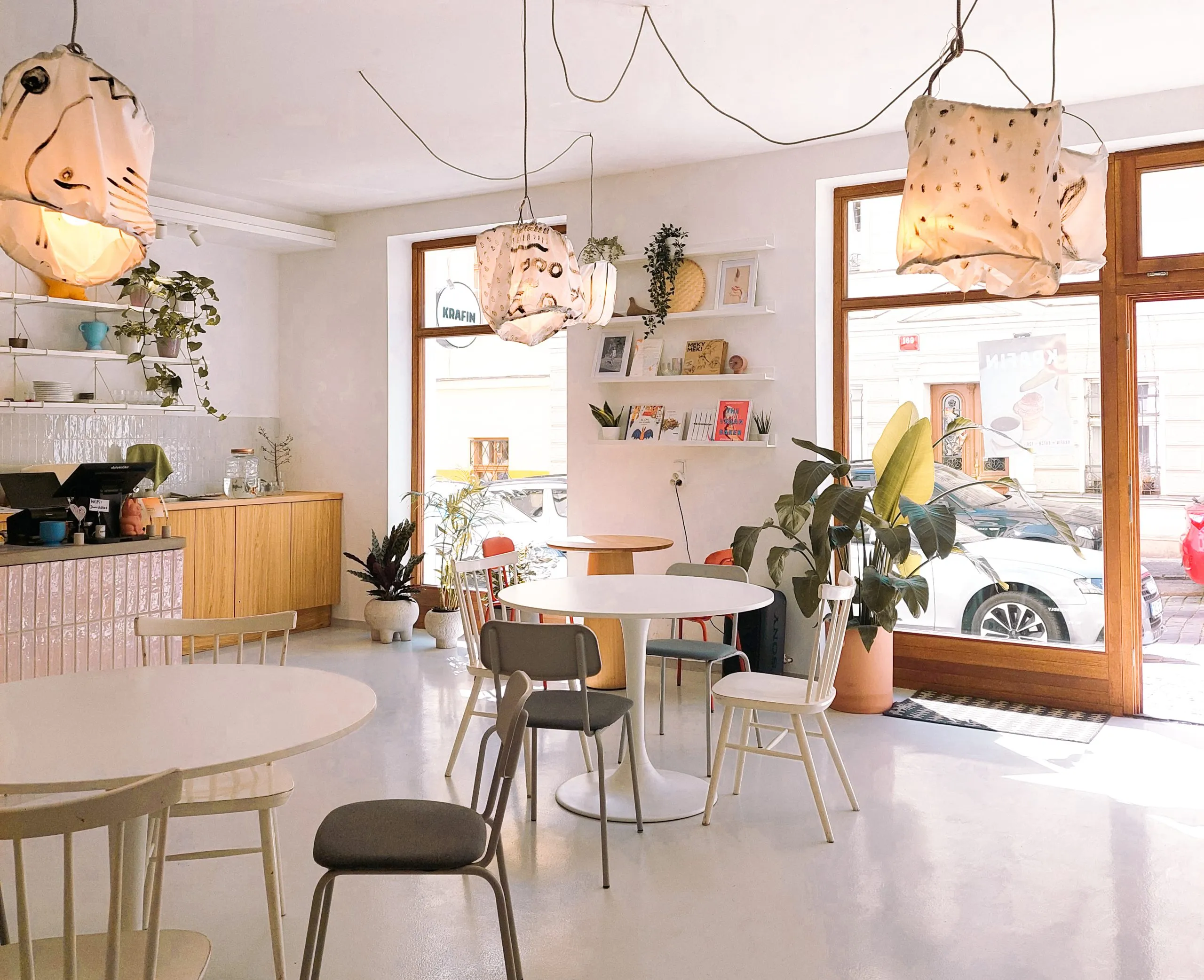 Prague Vegan Restaurants - Krafin Interior