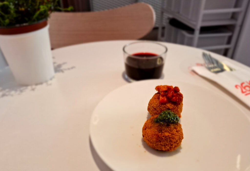 Vegan arancini from 26KG vegan restaurant in barcelona