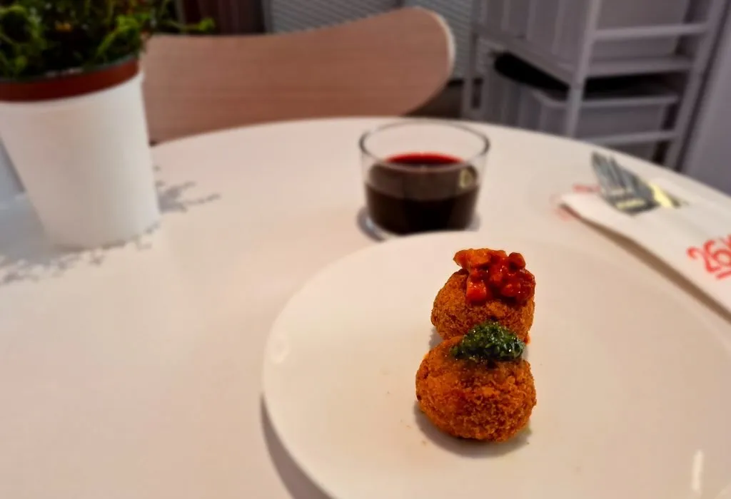 Vegan arancini from 26KG vegan restaurant in barcelona