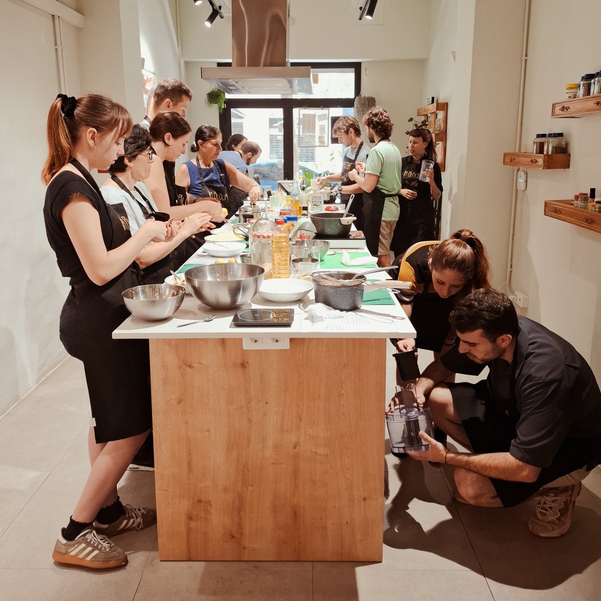 BLOOM VEGAN COOKING SCHOOL IN BARCELONA