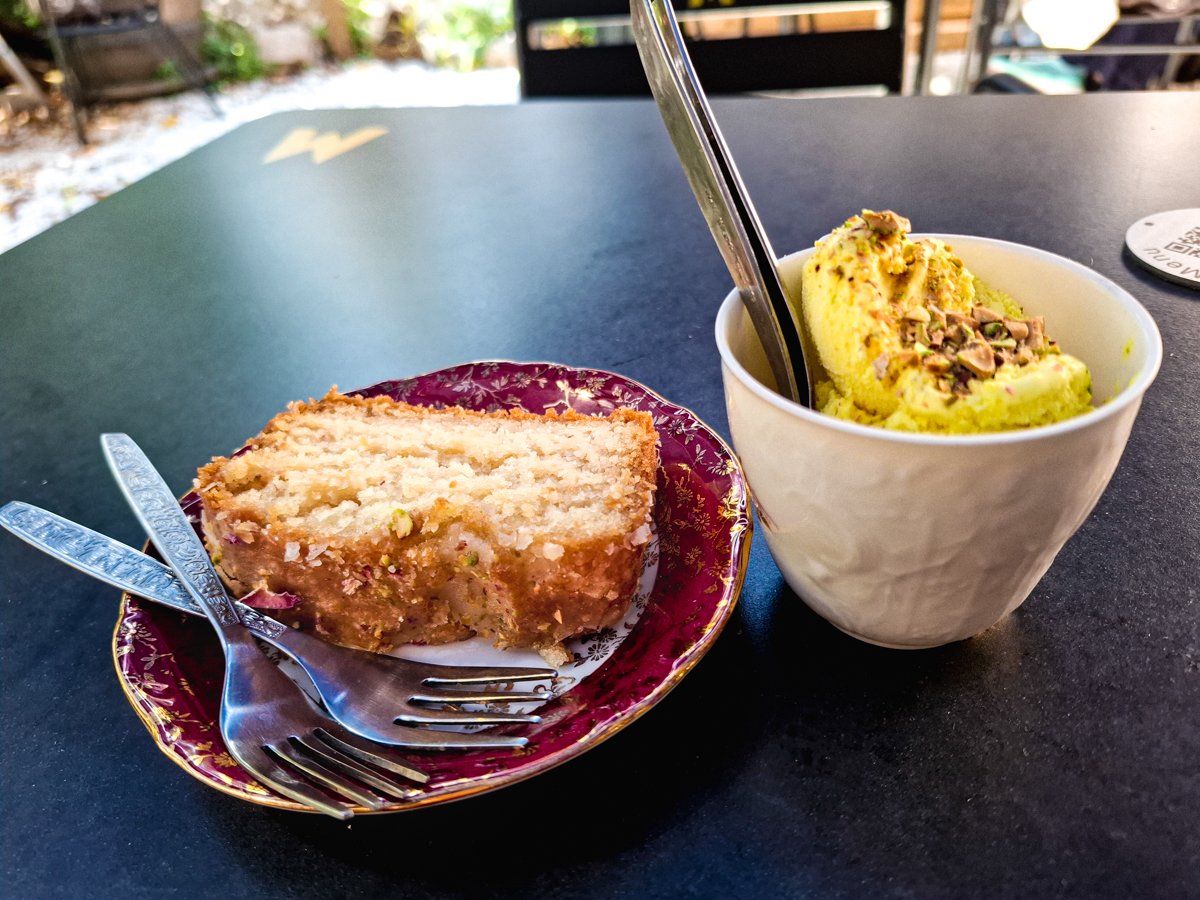 Vegan Persian cake and saffron ice cream with chopped pistachios at Noush in Barcelona